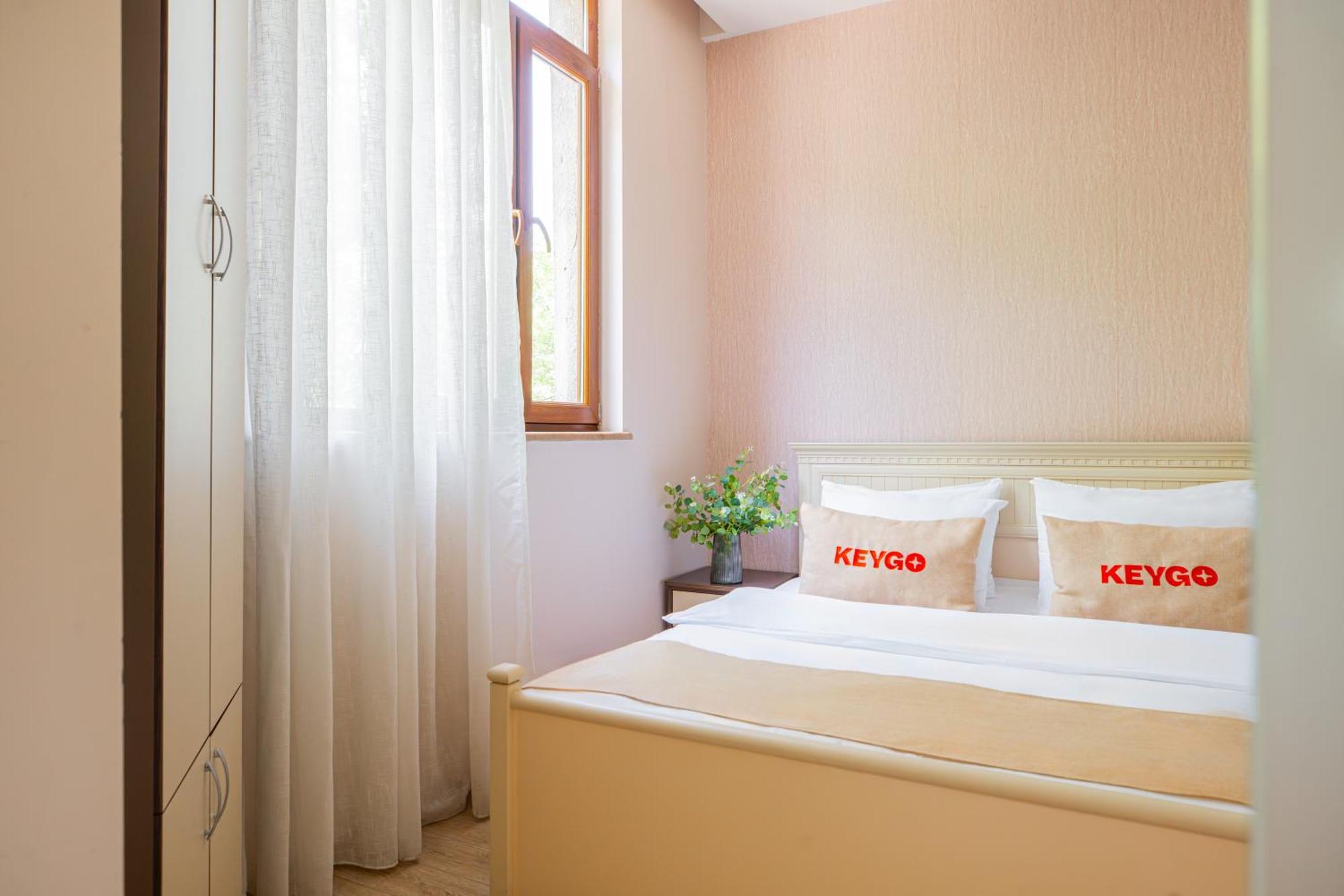 1Br Apt Near Opera Self-Enter By Keygo 25 Yerevan Exterior photo